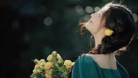 女子虐待