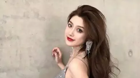 刘亦菲
