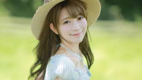李嘉格离婚
