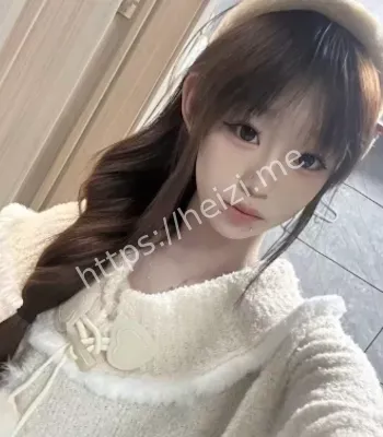 卢震