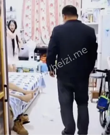 出轨丑闻