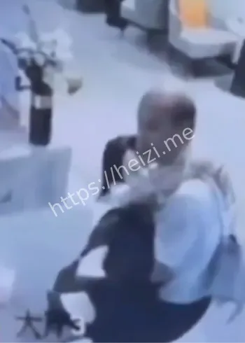 崔丽丽