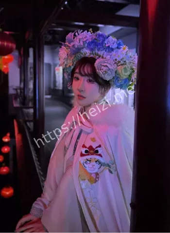 纤弱身材
