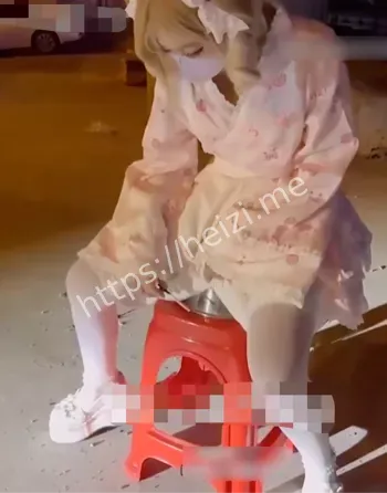 网红低俗炒作