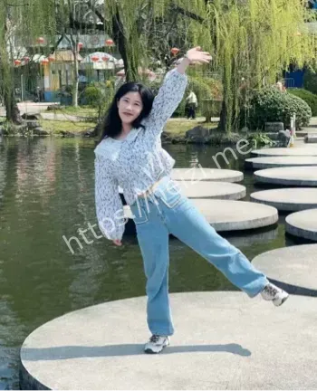 反差御姐