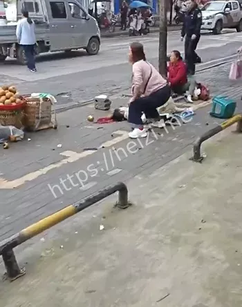 白色小车